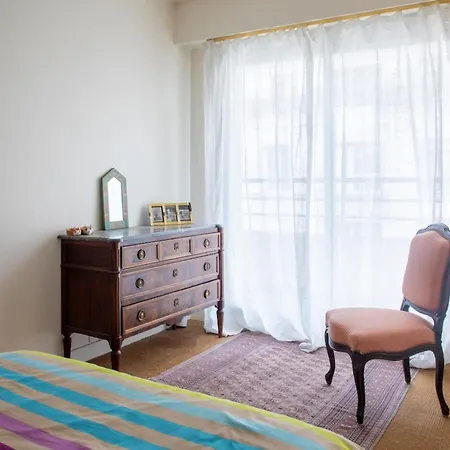 Charming 2bd Parisian Flat W Balconyoberkampf * Paris