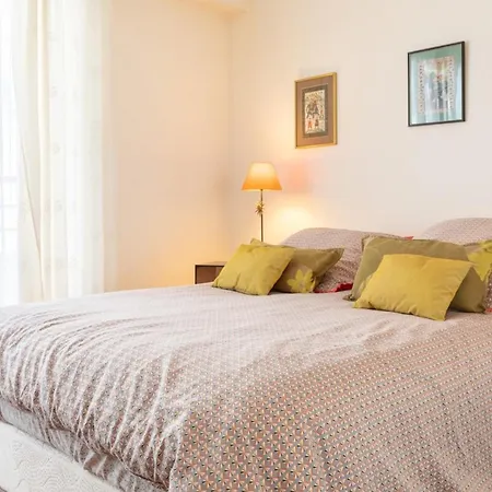 Apartment Charming 2bd Parisian Flat W Balconyoberkampf Paris